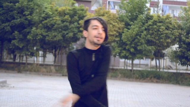 FeRo BAşkan - Seviyorum Ben Seni  ( Official Video ) #DERT