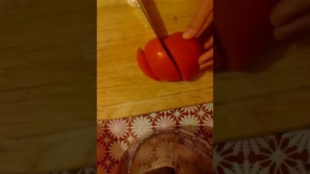 Делаем обалденный салат смотреть онлайн