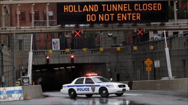Holland Tunnel - Crossroad Blues (remake) смотреть онлайн