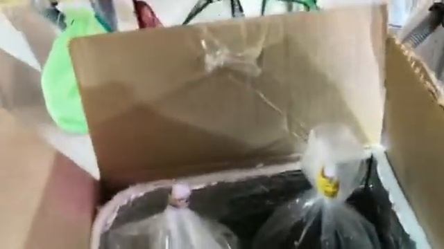 Наконец-то )) всем привет ! Посылка в другой город смотреть онлайн