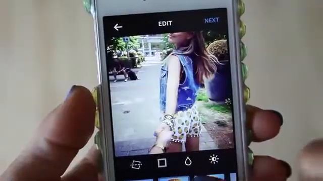 Типичная девушка в Instagram || Соня Есьман смотреть онлайн