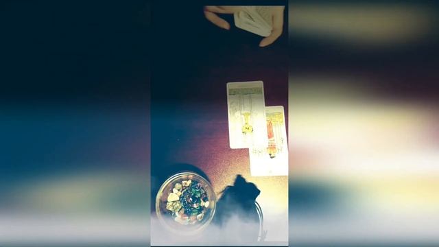Расклад "Мысли, чувства, желания загаданного человека" смотреть онлайн