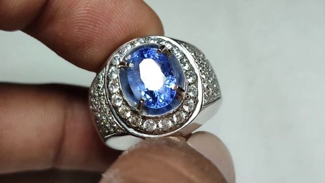 Natural Similiar to Royal Blue Sapphire Srilanka 4ct up Memo GRI смотреть онлайн