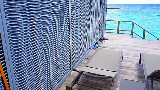 Thundi Water Villa with Pool, Kuramathi Maldives (Reef side) смотреть онлайн