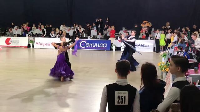 Парад надій-2018, Андрій і Ліза, юніори 2, Д, квікстеп смотреть онлайн