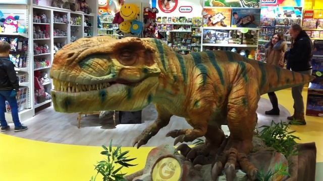 Living Dinosaur/живой динозавр смотреть онлайн