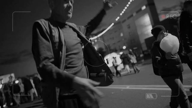 Как дядя Андрей на день города сходил смотреть онлайн