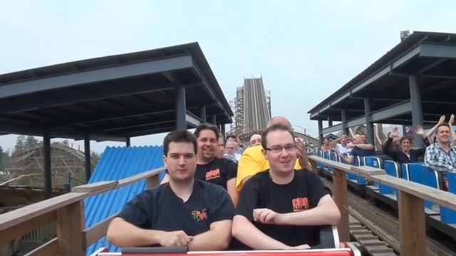 High Five Wooden Roller Coaster POV On-Ride Happy Valley Wuhan China Dauling Dragon смотреть онлайн