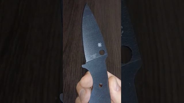 Spyderco Mule Team HIC MT40. смотреть онлайн