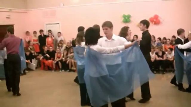 Учителя в танце.mpg смотреть онлайн