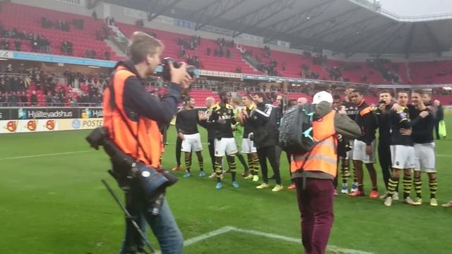 AIK:s spelare tackar klacken i Kalmar смотреть онлайн