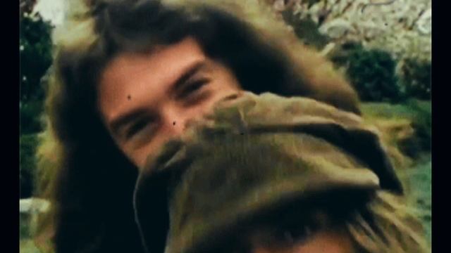 Queen. Смешные моменты смотреть онлайн
