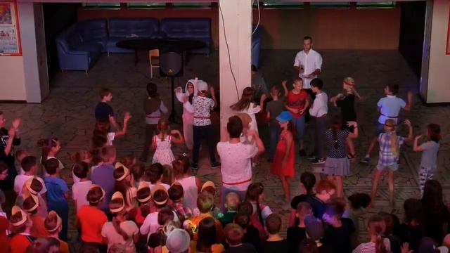 ЛЕТО, 2018 :: ПЯТАЯ СМЕНА / Танцевальная программа «Стартинейджер» - 15 агентство смотреть онлайн