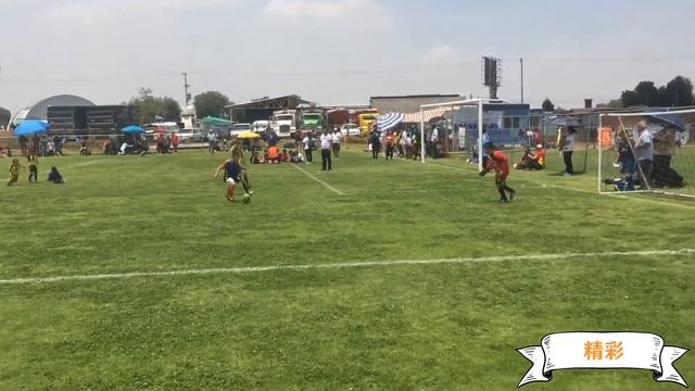 niño de 8 años jugando futbol LUO смотреть онлайн