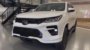 Toyota Fortuner GR Sport 2025 года