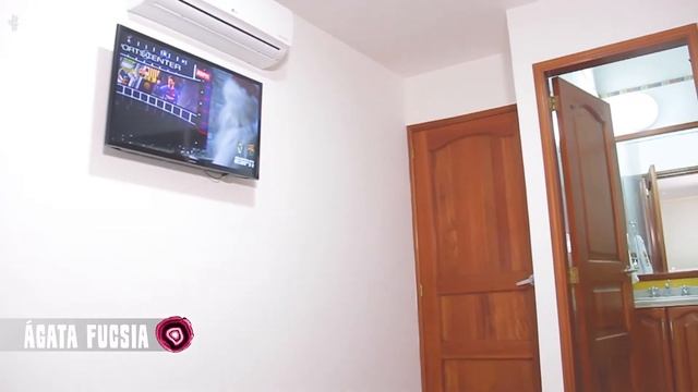 Agata Fuscia Privada смотреть онлайн