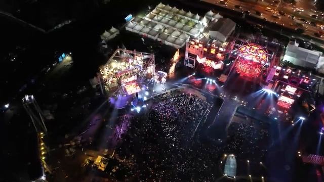 После кончины старушки, ради которой девушка пожертвовала фамильной реликвией, начали происходить смотреть онлайн