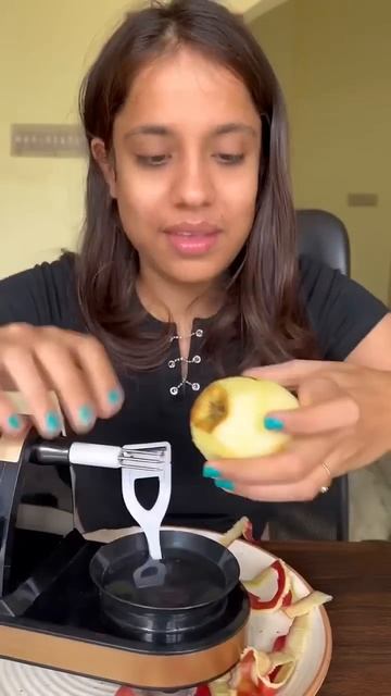 Cheap Amazon Product Reviews 😱😱 | Apple peeler Review смотреть онлайн