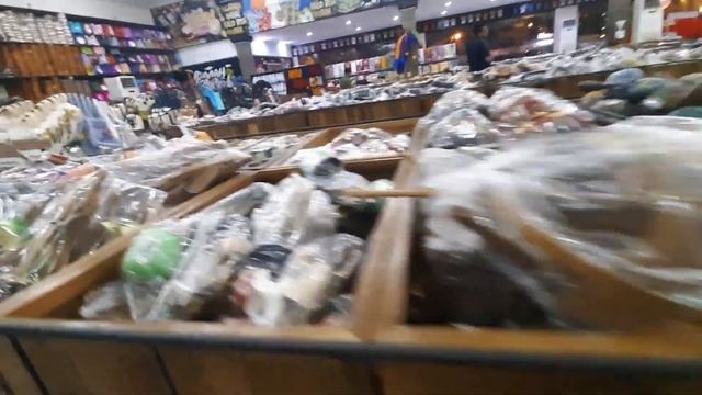 #Karma Kandara Beach|#bali #balibeaches |Melasti Beach|Krisna Oleh Oleh Shopping|Bali Travel Ep-8