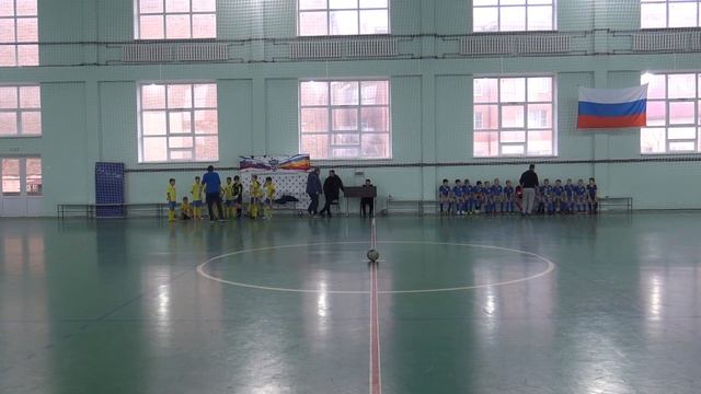 СШ-12-Арсенал-1-2008 0:1 Ростов-2008 Первенство Ростова 17.2.2019 10:45 смотреть онлайн