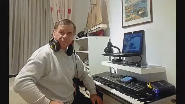 ИМПРОВИЗАЦИЯ.
Жмурко Виталий.
KORG PA 3X смотреть онлайн