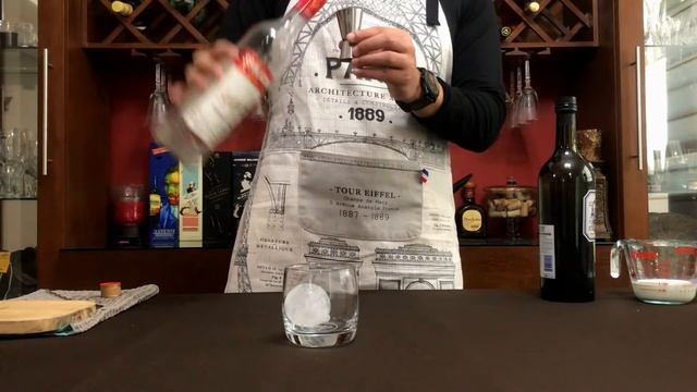 Green Russian de ARCHER смотреть онлайн