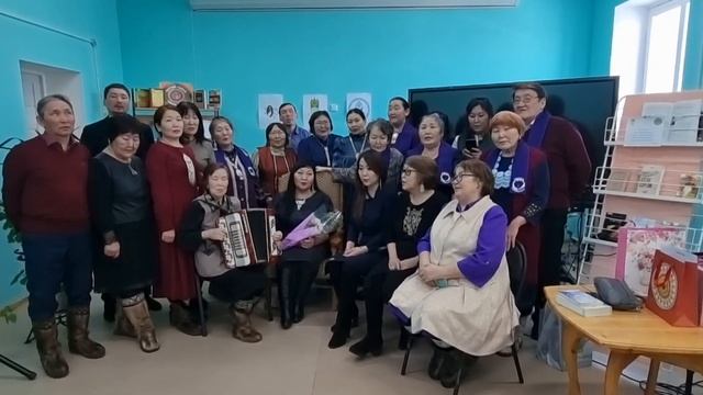 Сайа тылларыгар, Валерий Коротов матыыбыгар "Алгыспын аныыбын". Тойбохойго Сайалыын көрсүһүү, 2023. смотреть онлайн