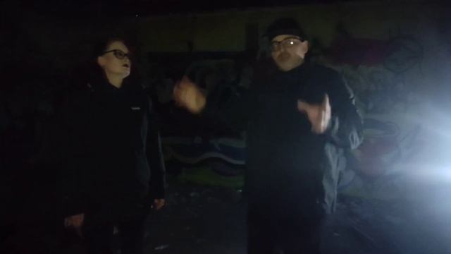 DÉMON HOUSE V PLAMENECH, VYŠETŘOVALI JSME V PROKLETÉM DOMĚ...... смотреть онлайн