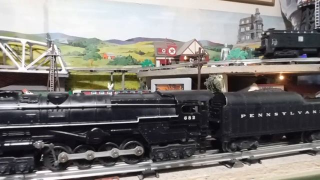 Running Lionel 671, 682 PRR Turbines + 6220 Santa Fe Switcher смотреть онлайн
