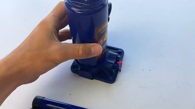 Домкрат гидравлический 4 тонн "АвтоМагнат" смотреть онлайн