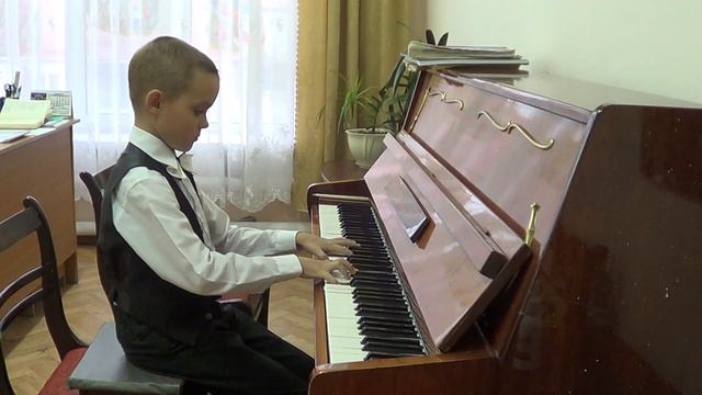 Евграфов Данила (В.Коровицын "Уличный фокусник") смотреть онлайн
