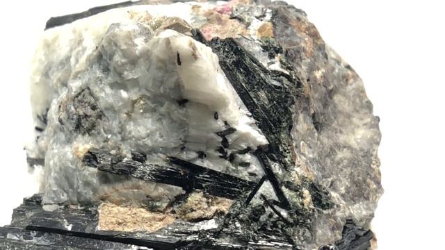 造岩礦物 輝石 - 鈉(錐)輝石特徵 Aegirine(Acmite) смотреть онлайн