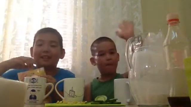Два брата акробата смотреть онлайн