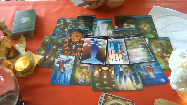 Libra. Tarot. Mucha energía que debe ser dosificada. Horóscopo de octubre смотреть онлайн