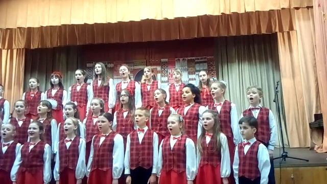 Музыкальная школа № 6. Выступление младшего хора. Песня "Лугова казка" смотреть онлайн