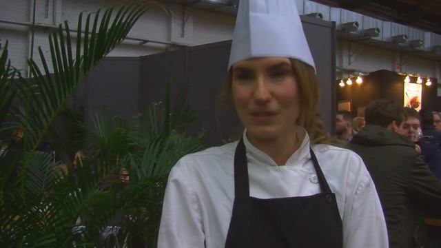 Елена Бояринцева - наш гид по "Salon du Chocolat" в Брюсселе смотреть онлайн