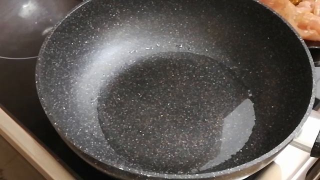 РУЛЕТИКИ ИЗ КУРИНОЙ ГРУДКИ С КВАШЕНОЙ КАПУСТОЙ