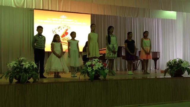 Отчетный концерт. смотреть онлайн