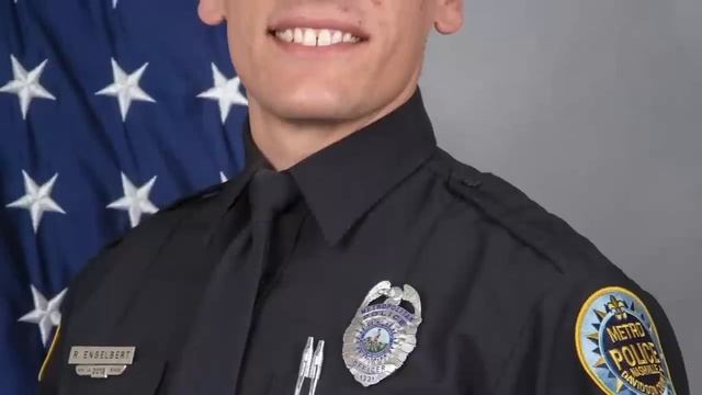 Nashville shooting: Bodycam video shows moment officers take down shooter смотреть онлайн