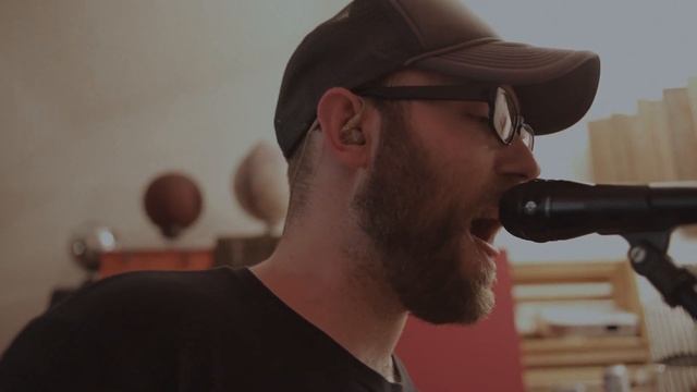 Into It. Over It. - Live at The Red Room - Chicago, IL (Part I of IV) смотреть онлайн