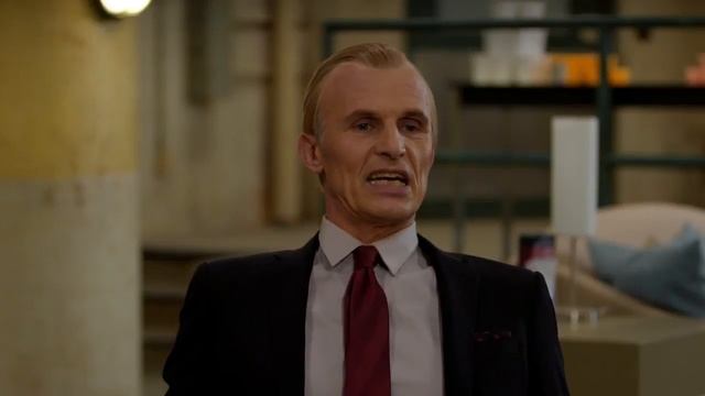 The Strain therapy session смотреть онлайн