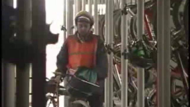 Nestor,habitante de Patio Bonito, usuario de cicloruta y TM смотреть онлайн