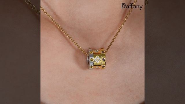 Daffany Lucky Four-leaf Clover D.Drum Pendant Necklace смотреть онлайн