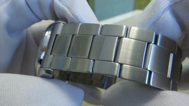 Orient RA-AC0H01L10B смотреть онлайн