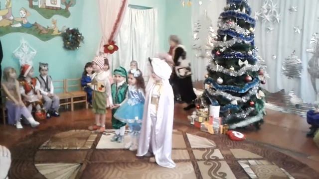 Новий рік 2017 Синочок смотреть онлайн