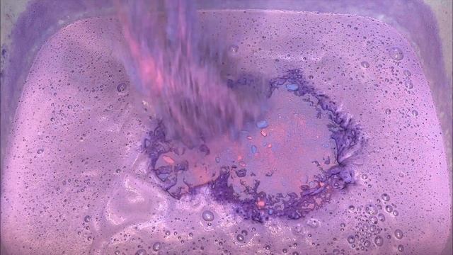 Purple and pink baking soda + pink Ty-D-Bol and other 💜💕 beautiful mix Squeezing sponges asmr смотреть онлайн