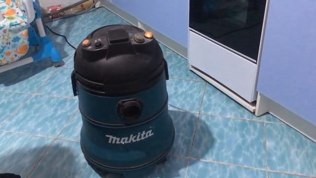 Пылесос Makita VC3510 смотреть онлайн