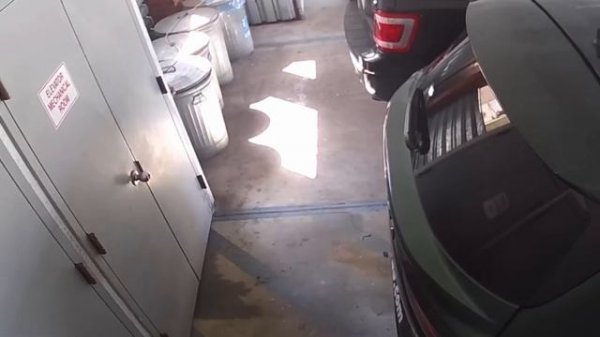 МИССИЯ ВЫПОЛНЕНА! Отомстили ЧИЖУ за слова. Наша ДИВЕРСИЯ на парковке у chizhny - чиж нью йорк