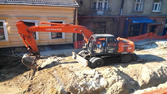 Ремонт дороги вул. Київська. Працює екскаватор смотреть онлайн