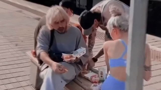 Клип кис-кис-вторник (no official video ) смотреть онлайн